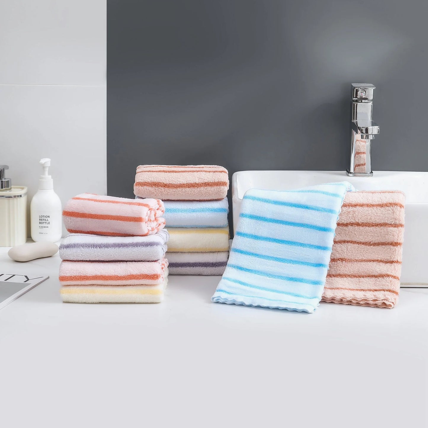 Microfiber Cleaning Cloth Roll